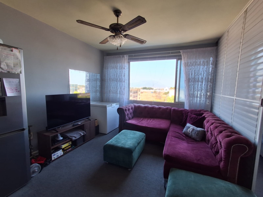 To Let 1 Bedroom Property for Rent in Parow East Western Cape